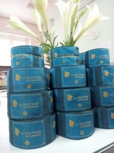 Nhãn mác quần áo thời trang